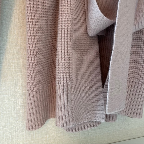 Ann Taylor Waffle Knit Open Cardigan with Tie Sash, Labeled XS, Sm/Med F… - Picture 4 of 9